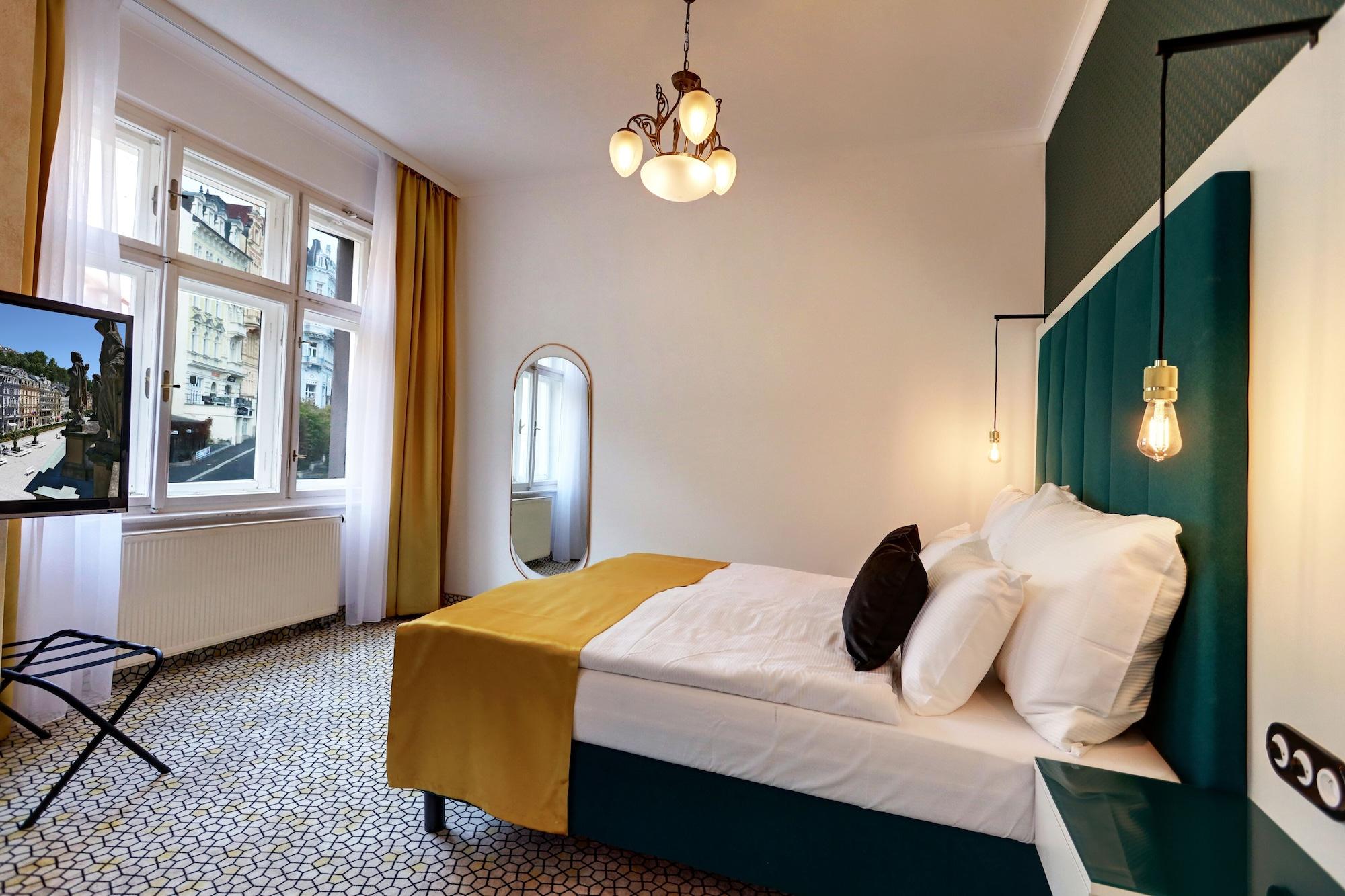 Art Deco Wolker By Astoria Hotel & Medical Spa Κάρλοβι Βάρι Εξωτερικό φωτογραφία