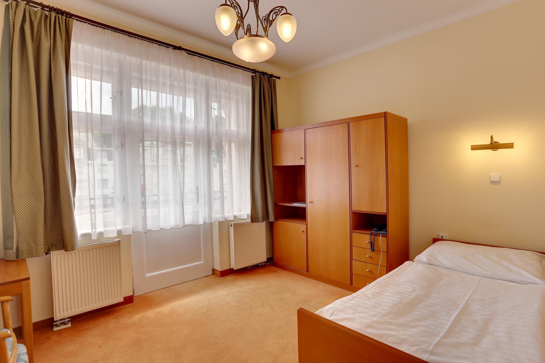 Art Deco Wolker By Astoria Hotel & Medical Spa Κάρλοβι Βάρι Εξωτερικό φωτογραφία