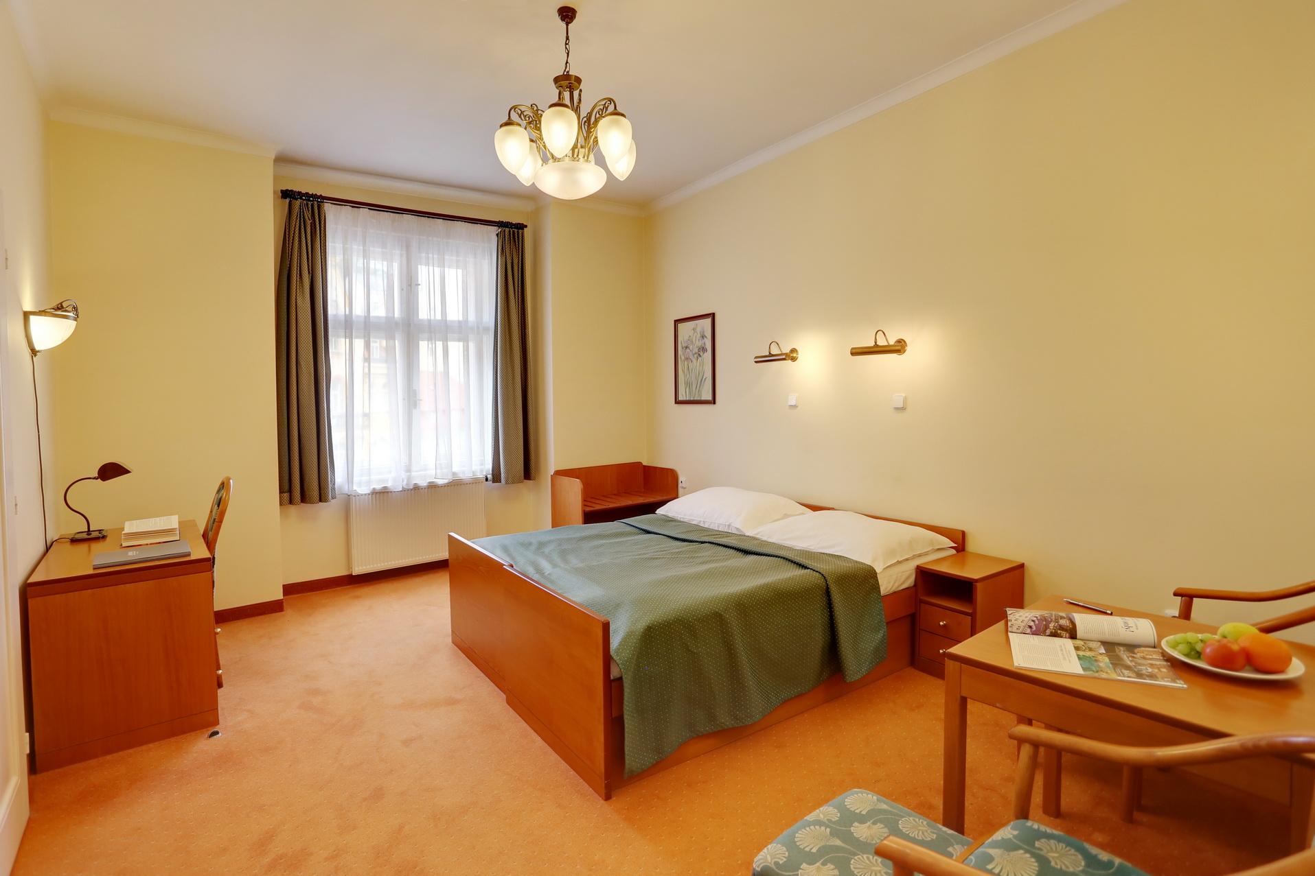 Art Deco Wolker By Astoria Hotel & Medical Spa Κάρλοβι Βάρι Εξωτερικό φωτογραφία